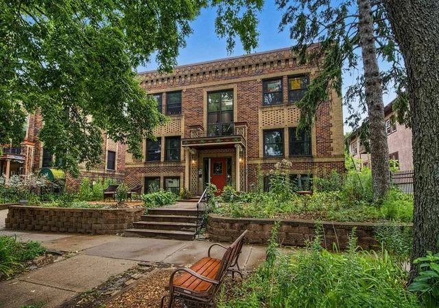 3116-12th-avenue-s-a209-minneapolis-mn-55407/hzid_7162eaea