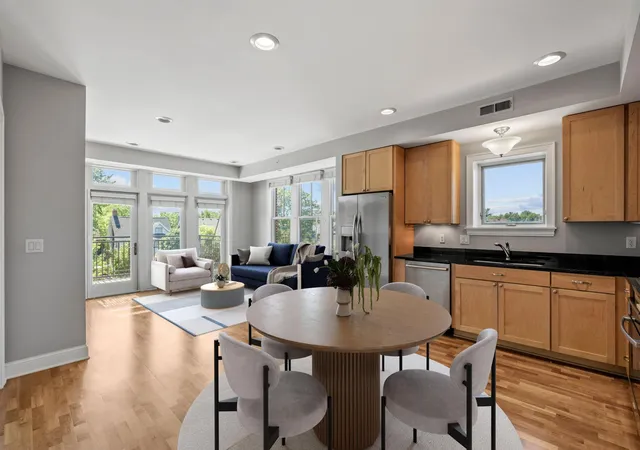 1060-grand-ave-300-saint-paul-mn-55105/hzid_841ae70d