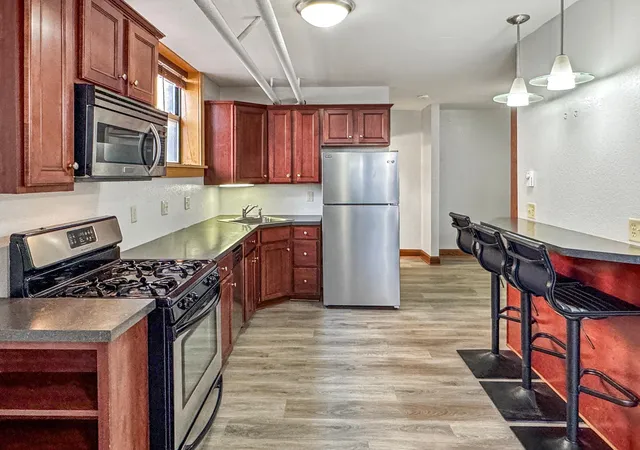 4227-nicollet-ave-1-minneapolis-mn-55409/hzid_1928adf0