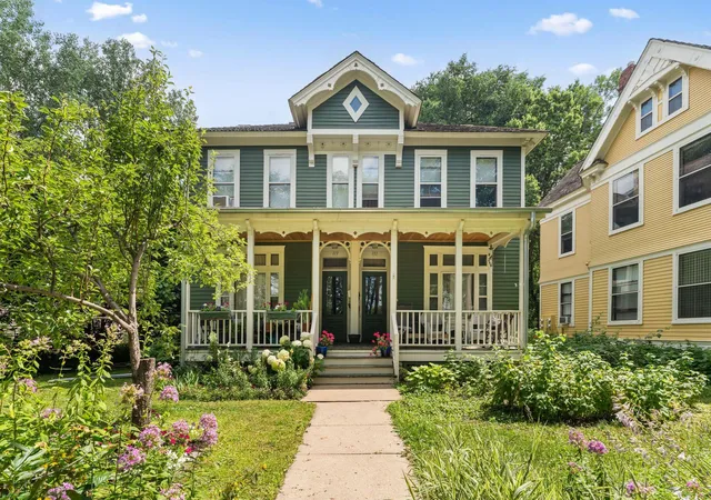 111-island-ave-w-minneapolis-mn-55401/hzid_2124a162