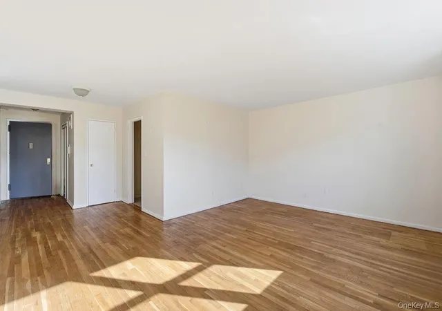 153-25-88th-street-4n-new-york-ny-11414/hzid_58bed1ba