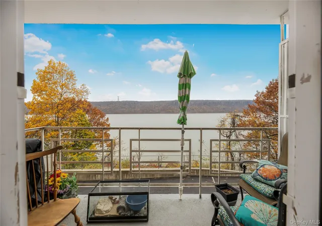 679-warburton-ave-1m-yonkers-ny-10701/hzid_4b440b47