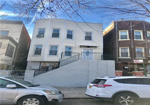 1823-amethyst-st-bronx-ny-10462/hzid_9c4556f7