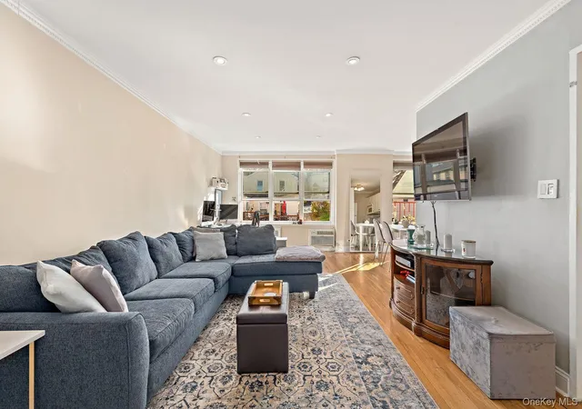 5730-mosholu-ave-4f-new-york-ny-10471/hzid_f4e7a666