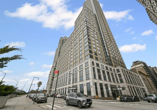 220-riverside-blvd-19l-new-york-ny-10069/hzid_9f301e2e