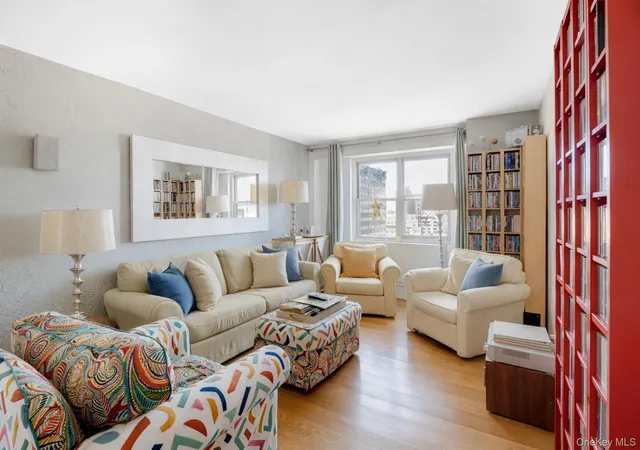 400-e-54th-street-25cde-new-york-ny-10022/hzid_64e6ce5d