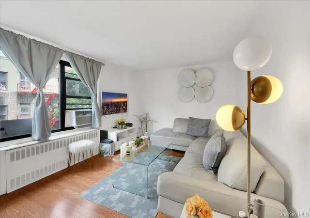 2835-webb-ave-4b-bronx-ny-10468/hzid_36ffc50a