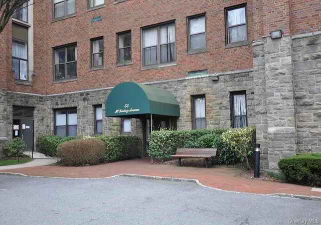 55-mckinley-d1-13-white-plains-ny-10606/hzid_b467cbf6