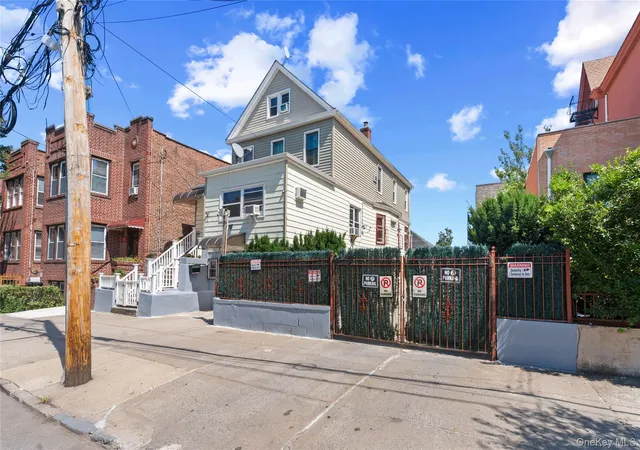 2280-lyon-ave-bronx-ny-10462/hzid_e0a4cac0