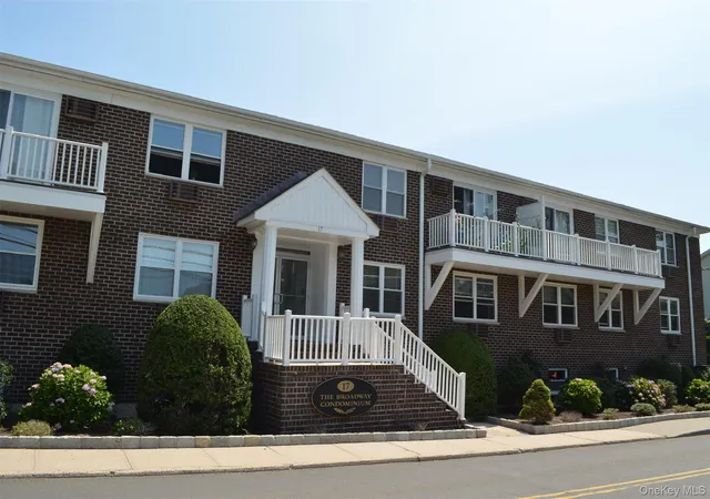 17-broadway-2f-harrison-ny-10528/hzid_bcb96067