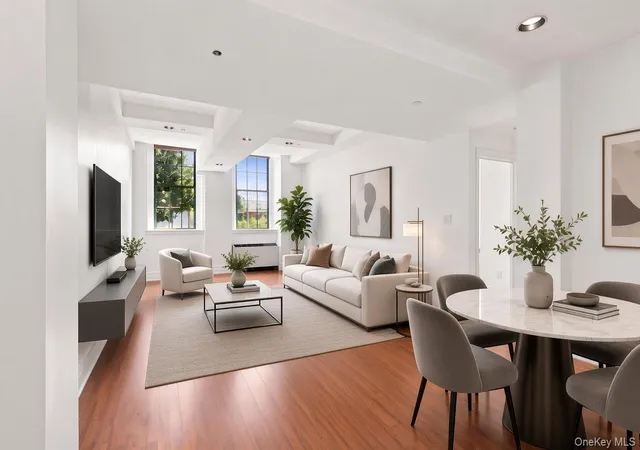 45-02-ditmars-blvd-124-new-york-ny-11105/hzid_26af2e63