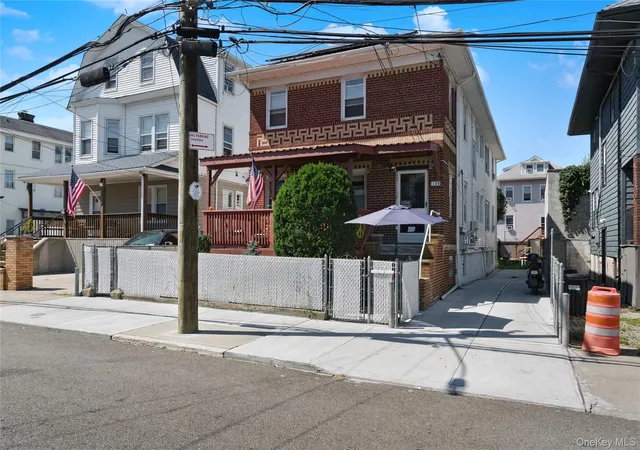 193-beach-113th-st-new-york-ny-11694/hzid_9f2a6ae0