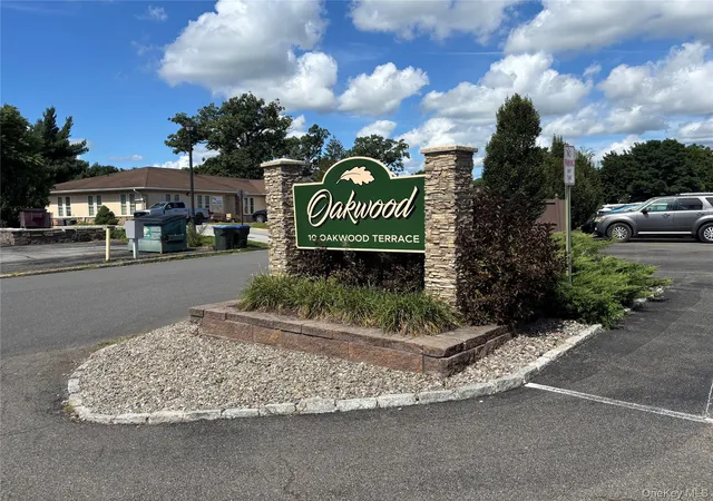 10-oakwood-ter-37-new-windsor-ny-12553/hzid_3cdc4ff0