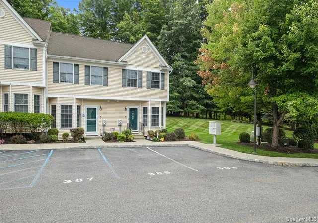 307-alexandra-ct-carmel-ny-10512/hzid_667171b3