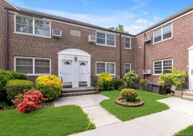 251-16-58th-avenue-l-25-new-york-ny-11362/hzid_fee18a2d