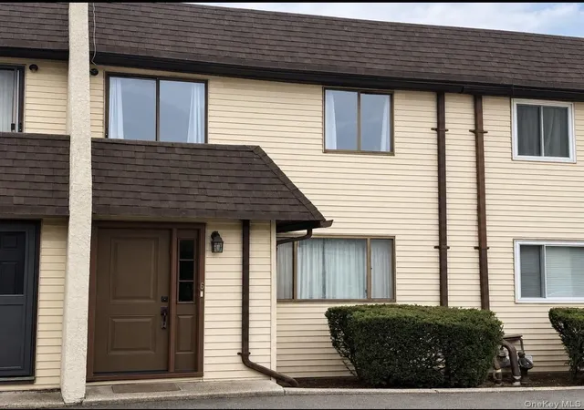 88-e-valley-strm-blvd-6-hempstead-ny-11580/hzid_c6ceeeda