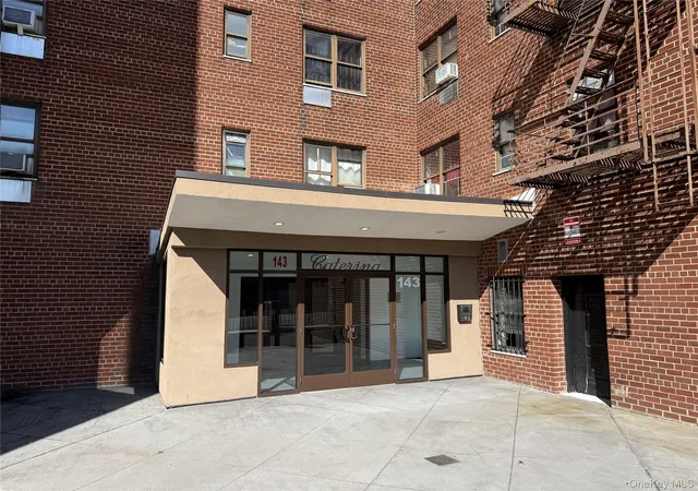 143-bruce-ave-3g-yonkers-ny-10705/hzid_9ce35d4c