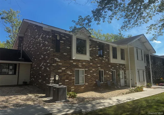 8-denver-ct-8d-brookhaven-ny-11727/hzid_a4523f72