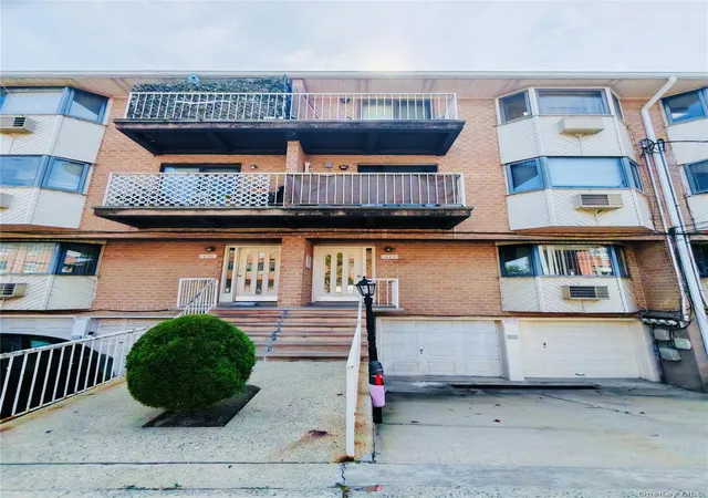 1088-e-73rd-street-3c-new-york-ny-11234/hzid_2495dcc7