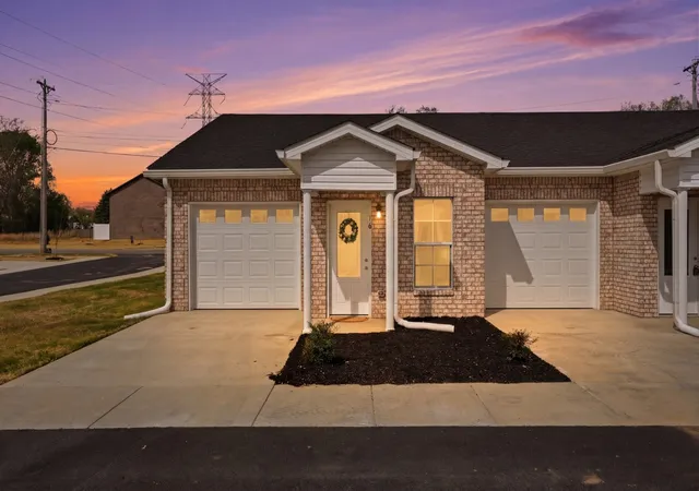741-kings-ln-d-18-tullahoma-tn-37388/hzid_f1313f95