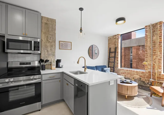 117-east-7th-st-502-a-chattanooga-tn-37402/hzid_01e95884