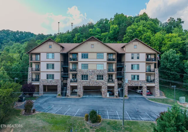 224-maggie-mack-ln-301-sevierville-tn-37862/hzid_1c73f5c3