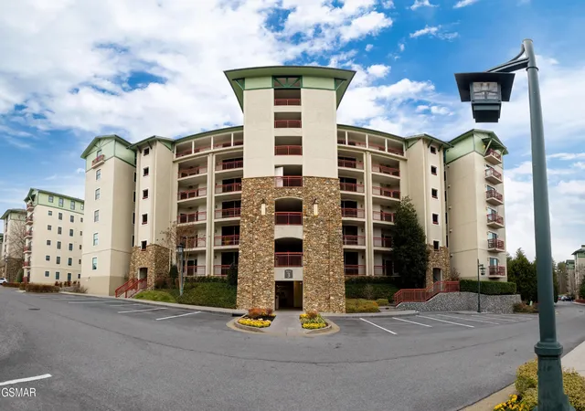212-dollywood-ln-355-pigeon-forge-tn-37863/hzid_2e368850