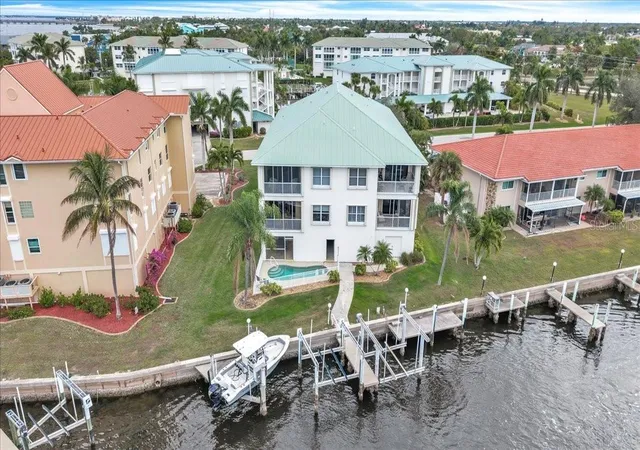 129-breakers-ct-121-punta-gorda-fl-33950/hzid_d9000de4