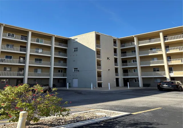 3514-lake-bayshore-dr-k-108-bradenton-fl-34205/hzid_8e428c2b