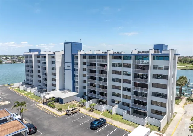 450-treasure-is-cswy-102-treasure-island-fl-33706/hzid_cd6dd14d