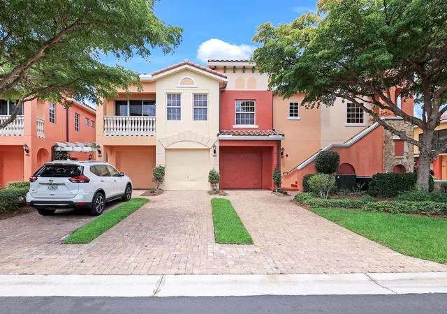 8721-piazza-del-lago-cir-205-estero-fl-33928/hzid_298acd72