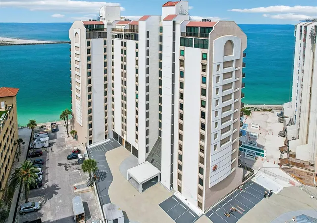 450-s-gulfview-blvd-703-clearwater-beach-fl-33767/hzid_3933e55f