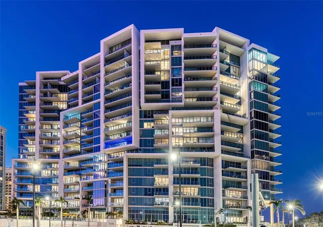 1155-n-gulfstream-ave-308-sarasota-fl-34236/hzid_9ebb878b