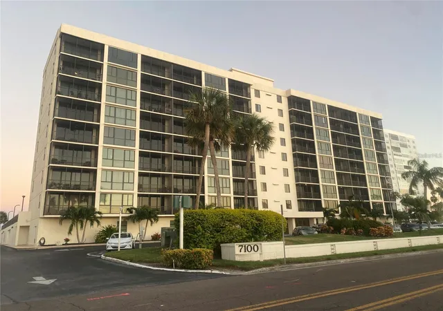 7100-sunshine-skyway-ln-s-906-saint-petersburg-fl-33711/hzid_0ea97e86