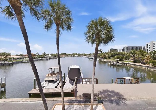 3717-46th-avenue-s-11-saint-petersburg-fl-33711/hzid_d000c2c3
