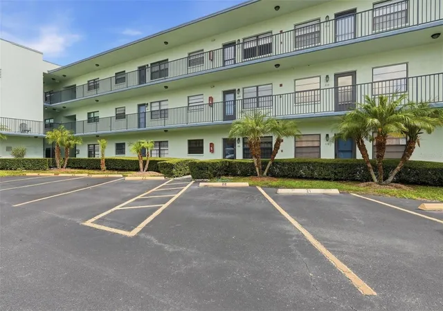 5973-ter-park-dr-n-109-saint-petersburg-fl-33709/hzid_a07dba0c
