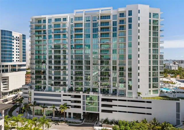 301-quay-cmns-1009-sarasota-fl-34236/hzid_b7d5fcd4