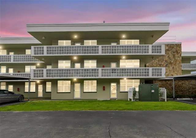4885-1st-street-ne-307-saint-petersburg-fl-33703/hzid_312b175f