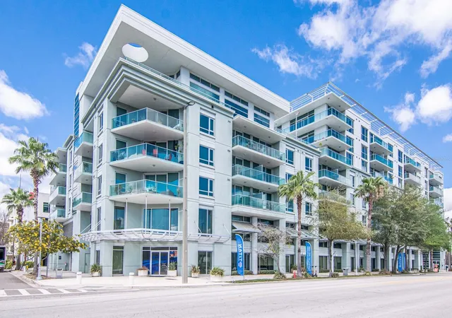 111-n-12th-street-1820-tampa-fl-33602/hzid_b114ec7e