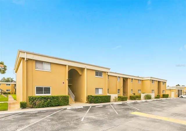 1000-lake-of-the-woods-blvd-b202-fern-park-fl-32730/hzid_bc7a6bfc