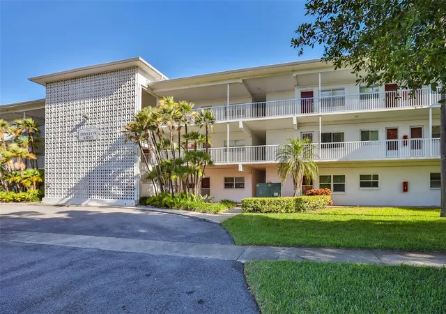 5155-9th-ave-n-102-st-petersburg-fl-33710/hzid_54f4e87b