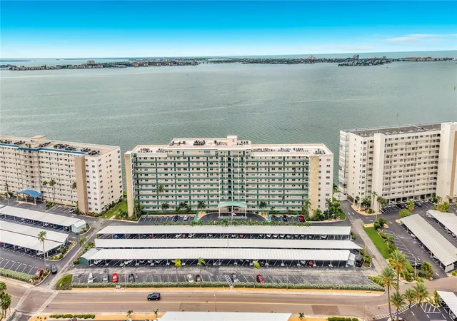 6020-shore-blvd-s-211-gulfport-fl-33707/hzid_accb7ec5