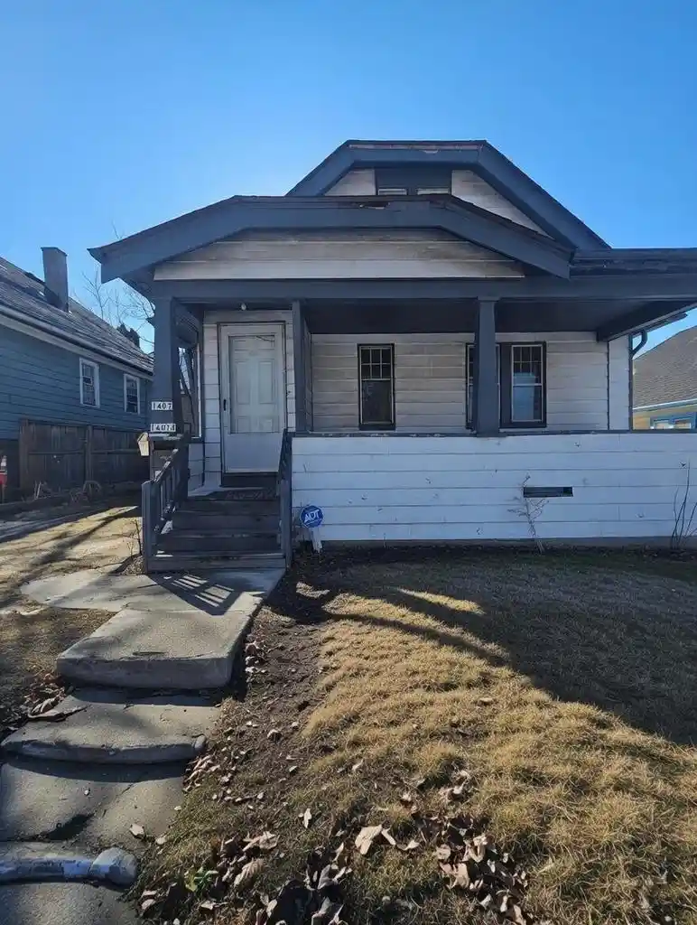 1407-w-nash-street-street-1407a-milwaukee-wi-53206/hzid_1bd03413