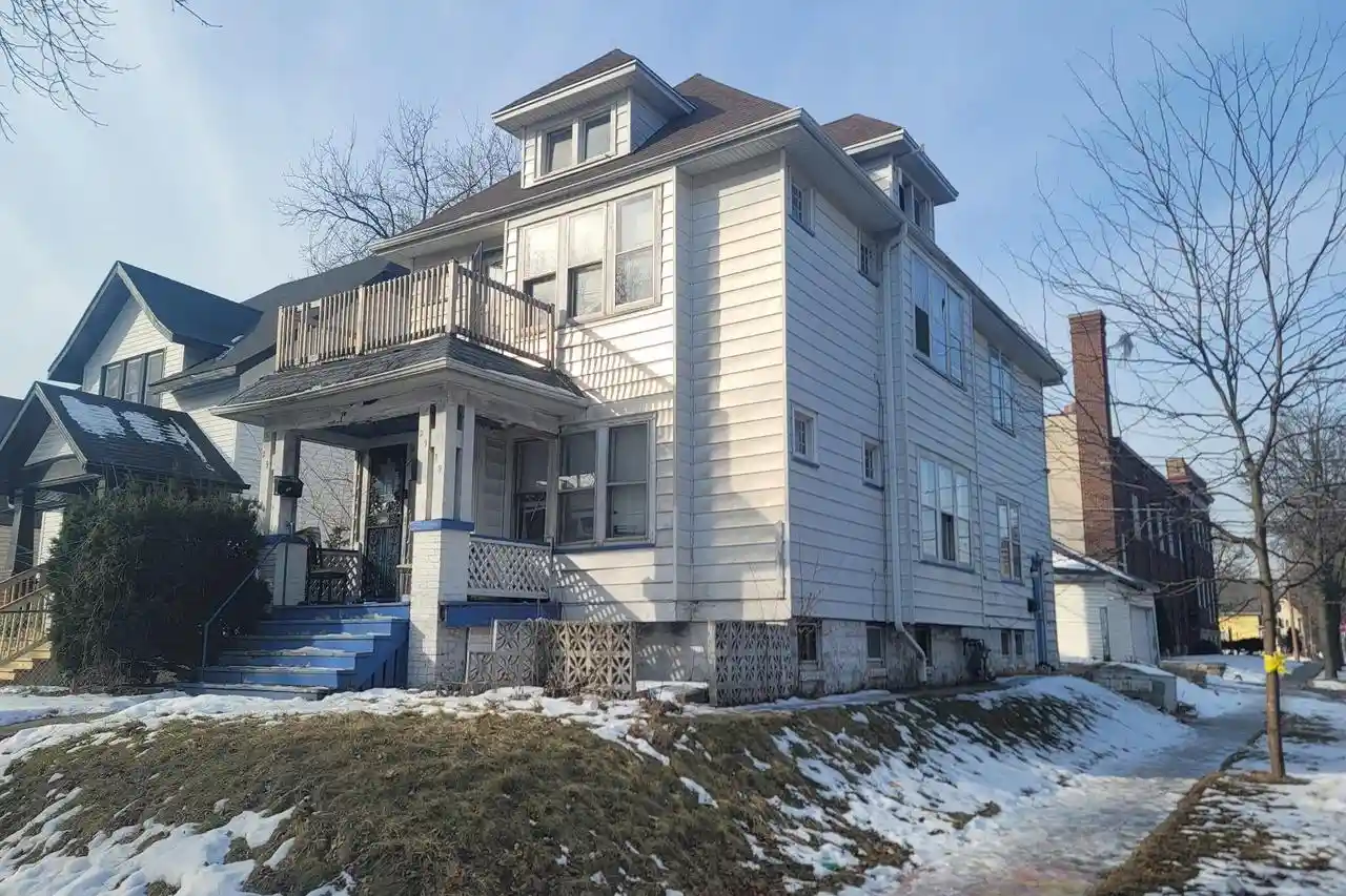 2977-n-26th-street-street-2979-milwaukee-wi-53206/hzid_49c8da46
