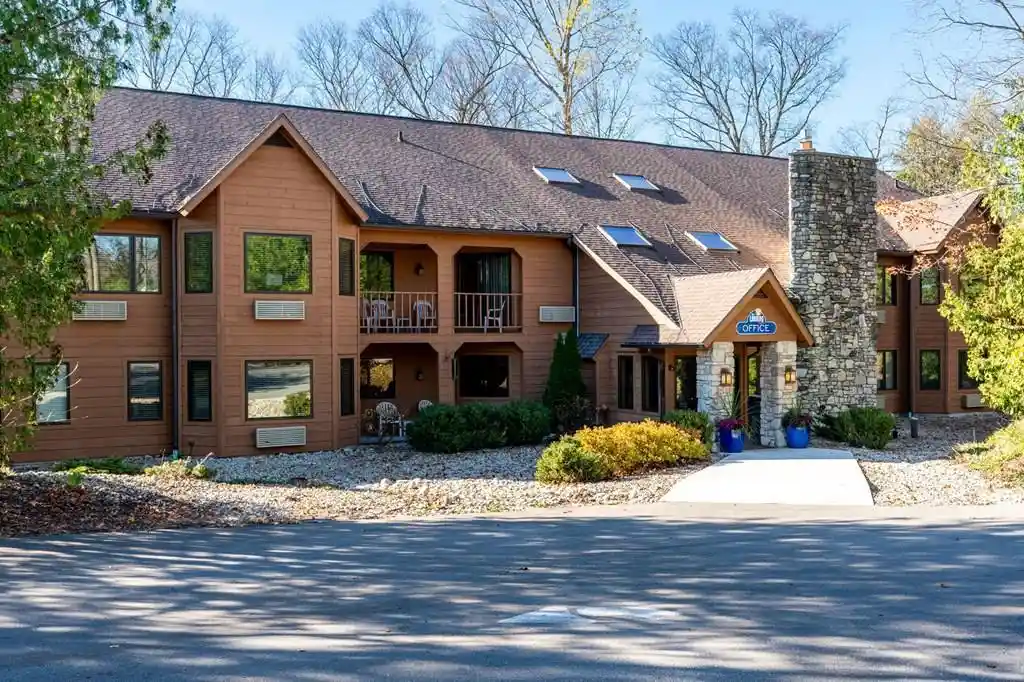 7741-state-hwy-42-106-egg-harbor-wi-54209/hzid_a1ef2166