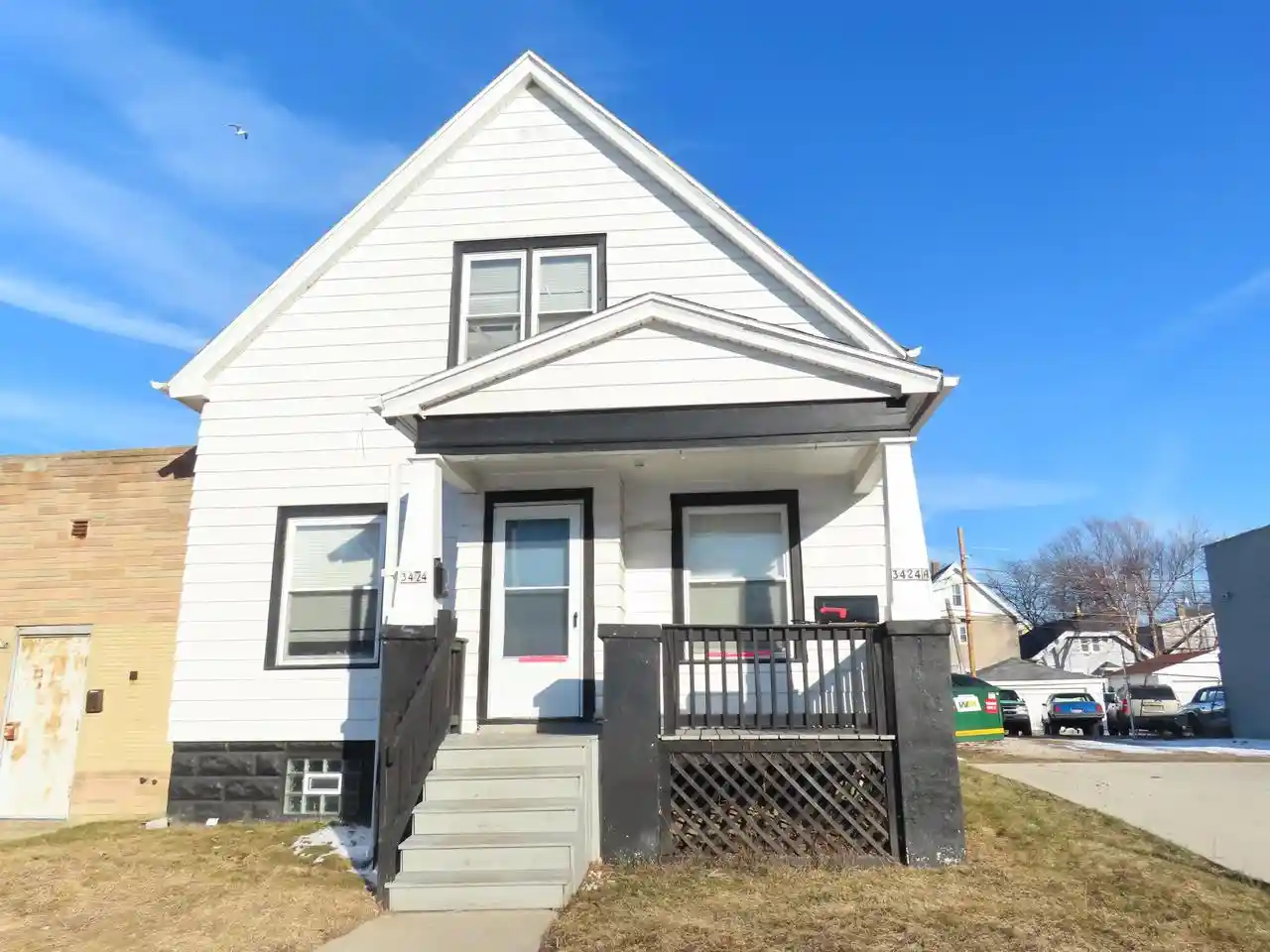 3424-n-holton-street-street-milwaukee-wi-53212/hzid_60488f67