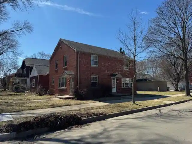 3645-n-37th-street-street-3705-w-nash-milwaukee-wi-53216/hzid_e03d917c