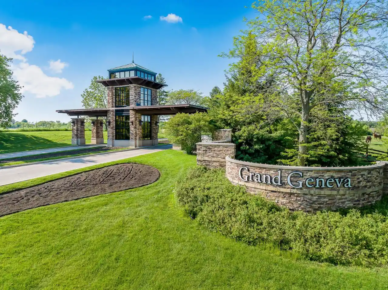 7020-grand-geneva-way-way-206-lake-geneva-wi-53147/hzid_19517842