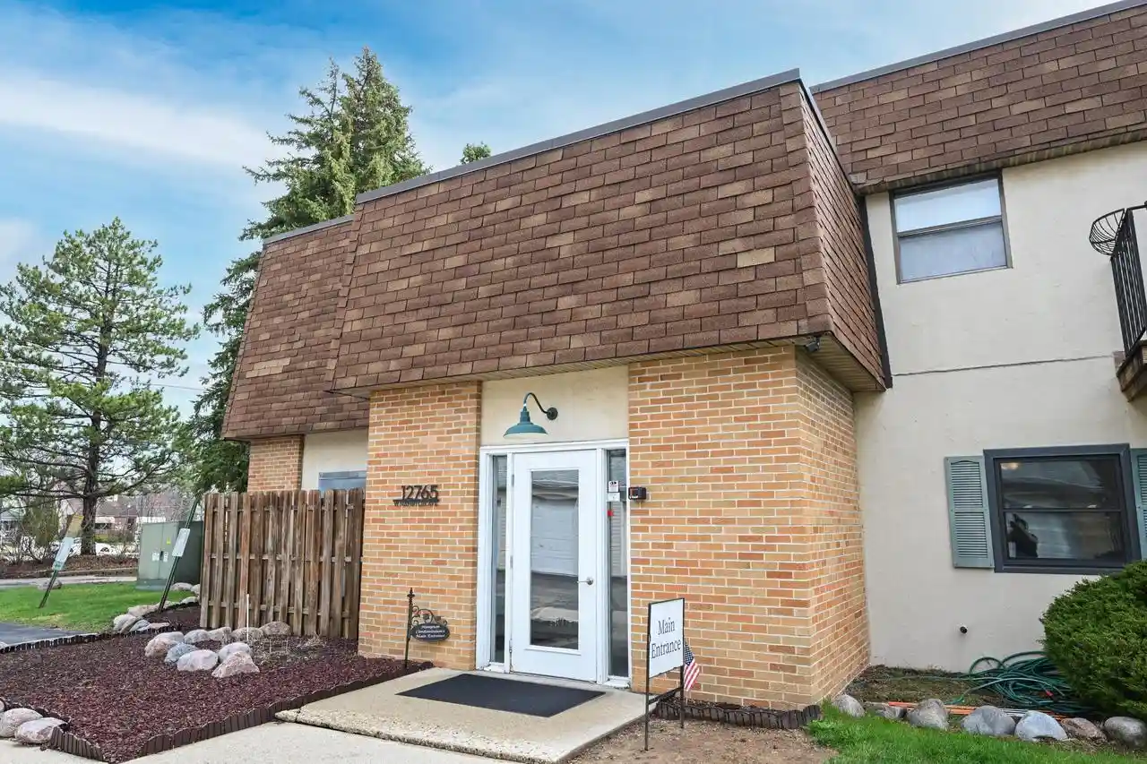 12765-w-hampton-avenue-avenue-207-butler-wi-53007/hzid_f12d6223