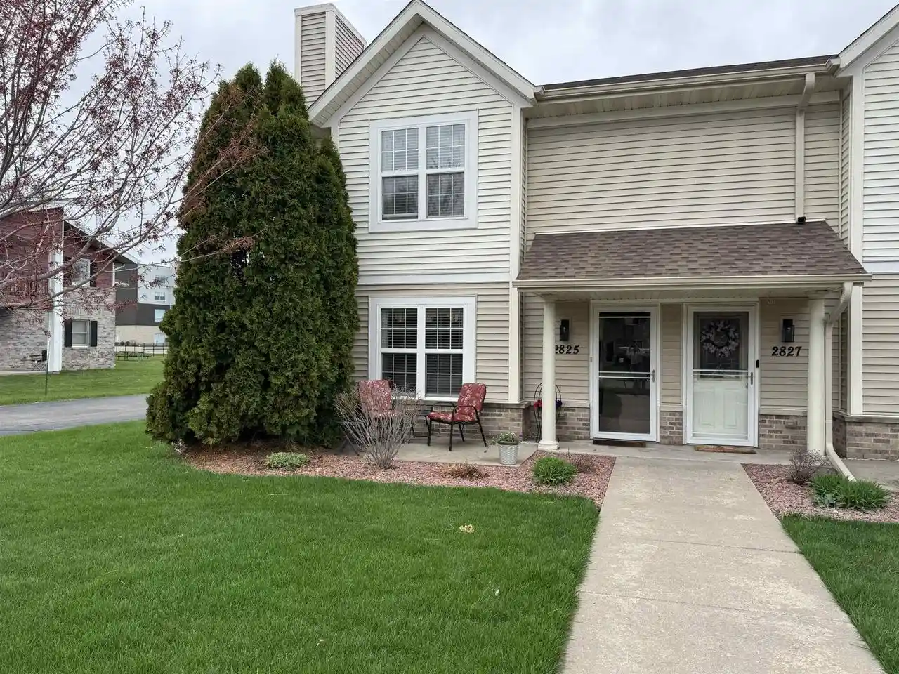 2825-holiday-dr-dr-janesville-wi-53545/hzid_032a16d9